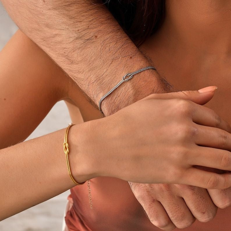 Forever Knot Bracelets [Set Of Two]
