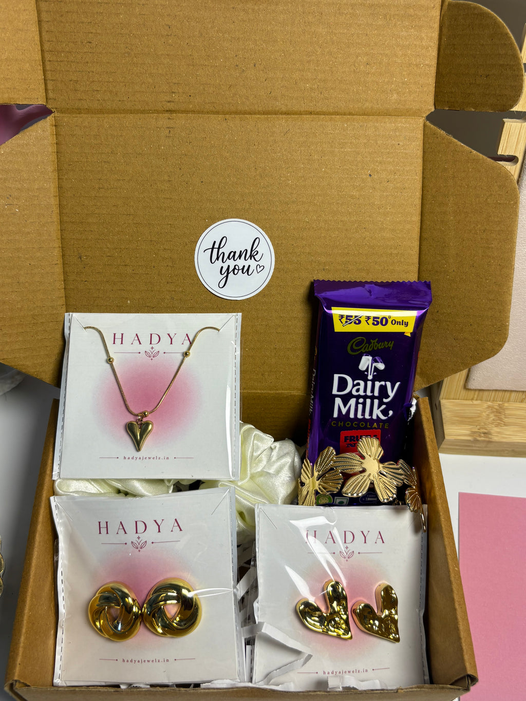 Golden Heart Gift Hamper ❤️