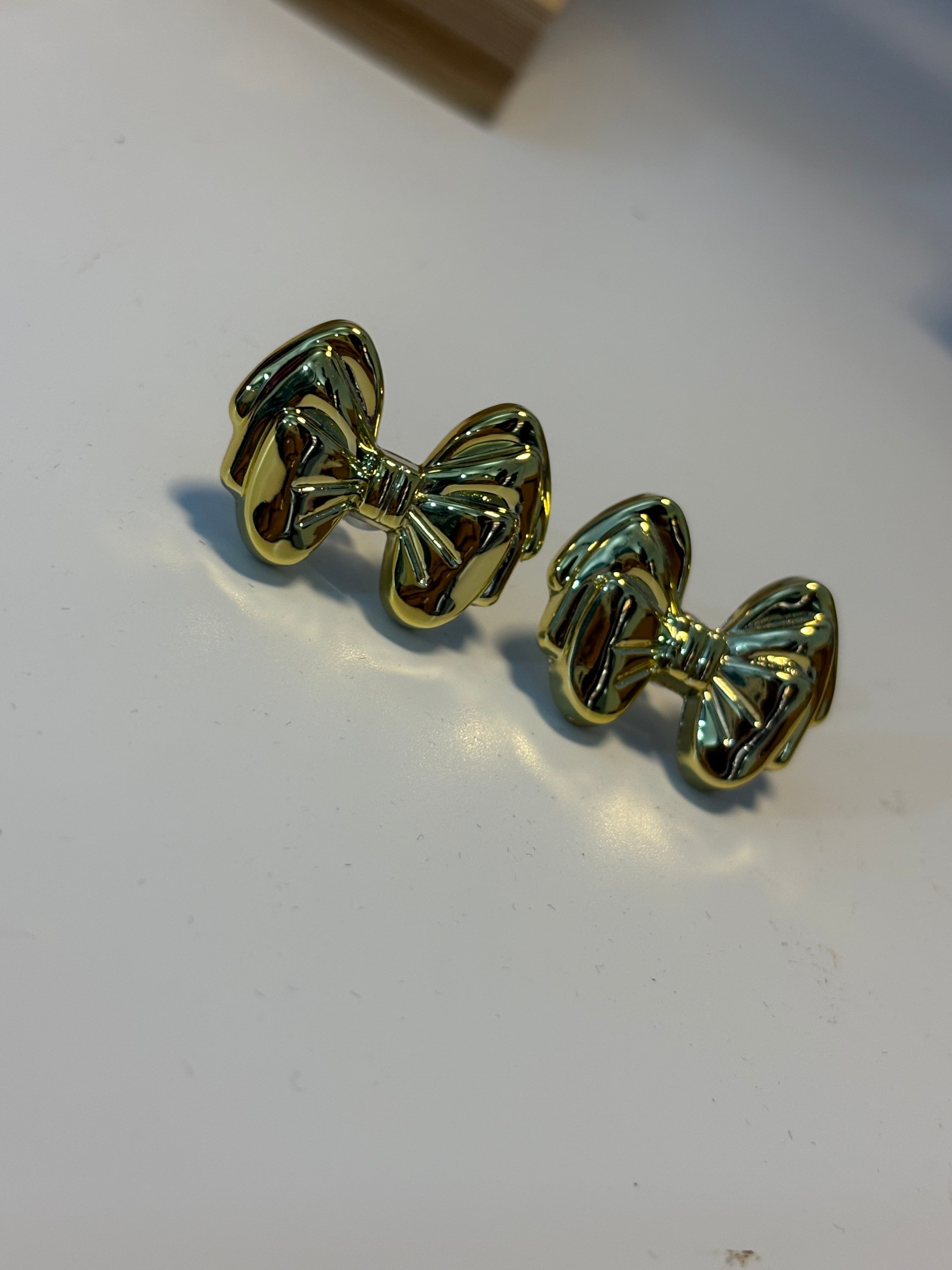 Cute Bow Studs