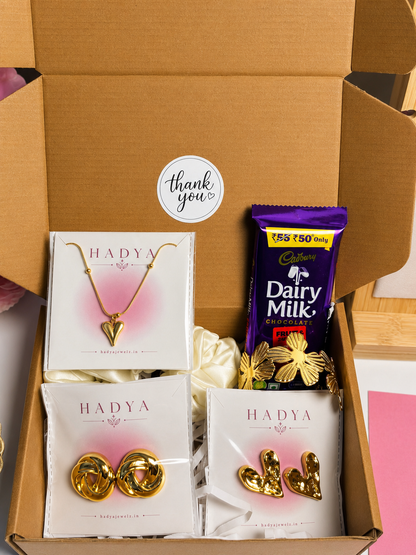 Golden Heart Gift Hamper ❤️